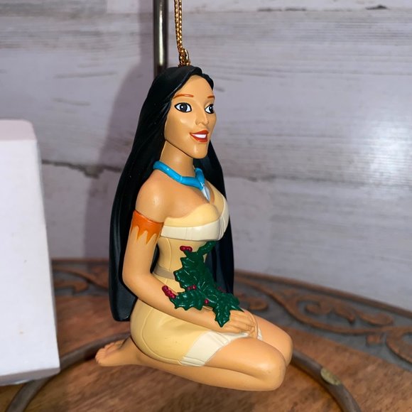 Disney Collectible Ornament - Pocahontas - Picture 4 of 5